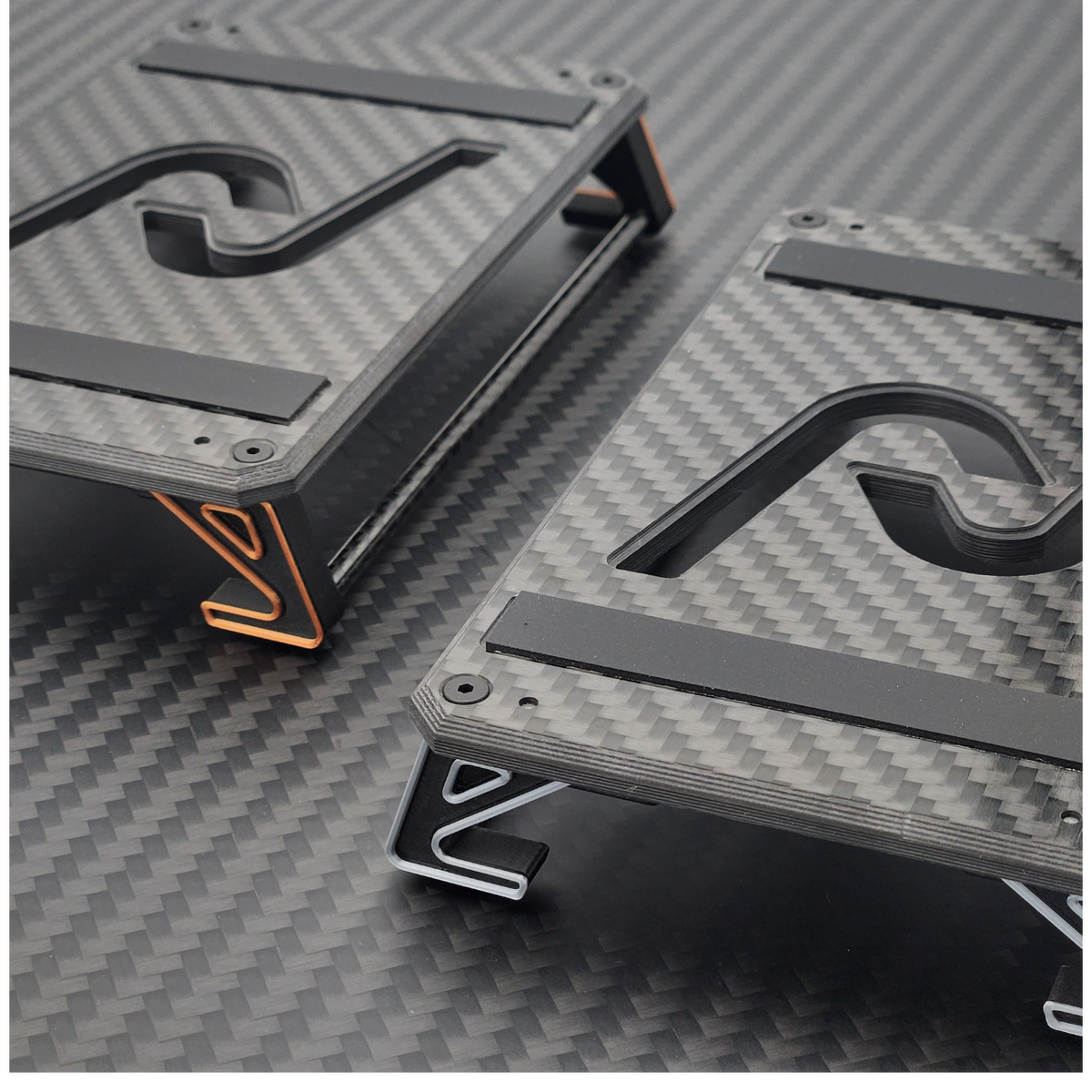 INOV8 3DX Carbon Car Stand for 1/10th &amp; 1/12th Onroad (Silver)