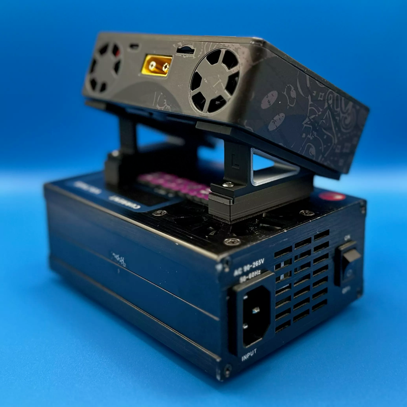 MR33 Junsi iCharger DX8 3D Stand