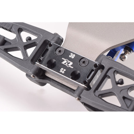 Revolution Design B6 Aluminium Front Bulkhead (blue)